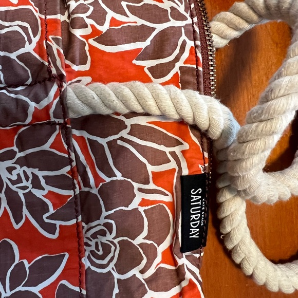 Kate Spade Saturday Tote Bag Rope Handles Zipper Closure Beach Tote - Picture 3 of 5